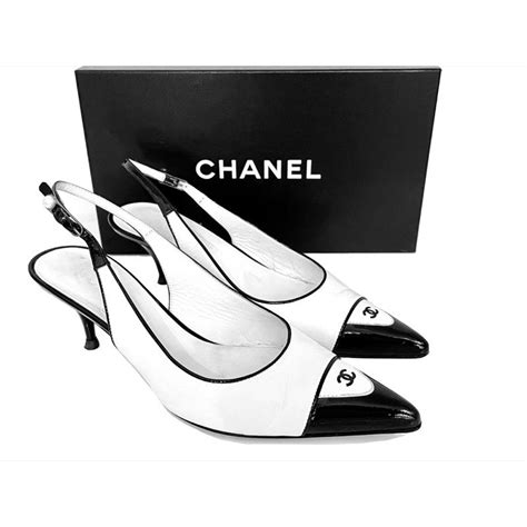 zapatos bicolor tipo chanel|chanel shoes usa.